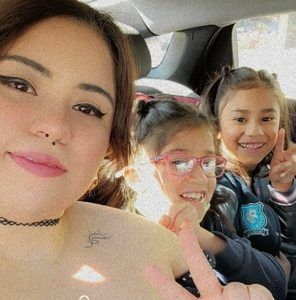 Meet your Posher, Miriam